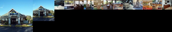 Days Inn by Wyndham Savannah - Abercorn Southside