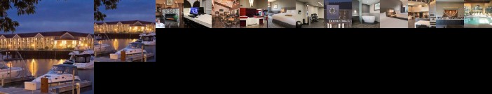DoubleTree by Hilton Racine Harbourwalk