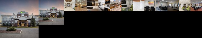 Holiday Inn Express Airdrie
