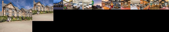 Quality Inn Waddling Dog