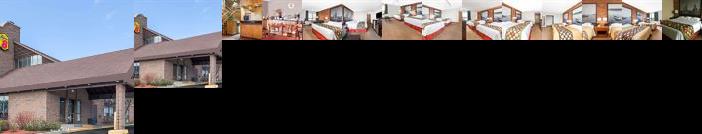 Super 8 by Wyndham Sudbury ON