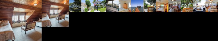 Night Swan Intracoastal Bed and Breakfast