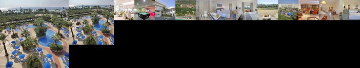 Nissiana Hotel & Bungalows