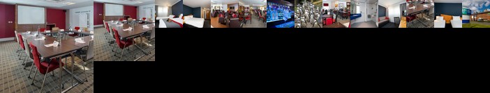 Holiday Inn Express Birmingham Oldbury