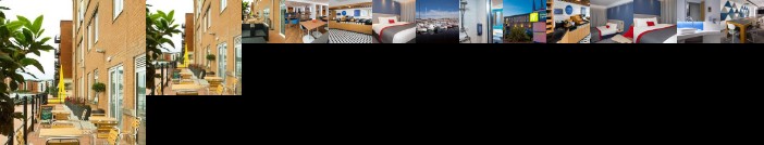 Holiday Inn Express Cardiff Bay