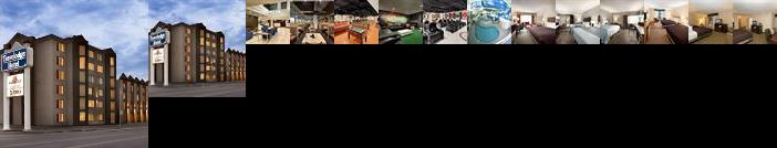 Travelodge Hotel by Wyndham Saskatoon