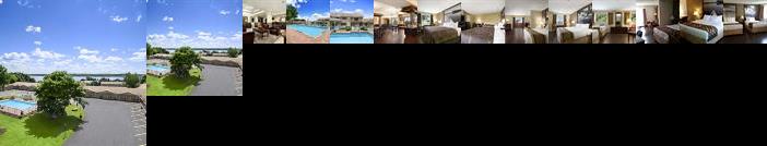 Super 8 by Wyndham Brockville