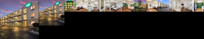 HomeTowne Studios Detroit - Livonia