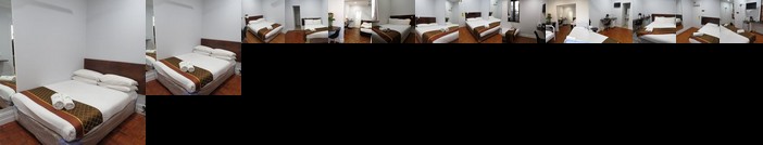 Australian Sunrise Lodge