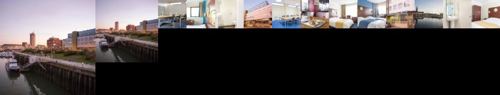 Hotel Les Gens De Mer Dunkerque by Popinns