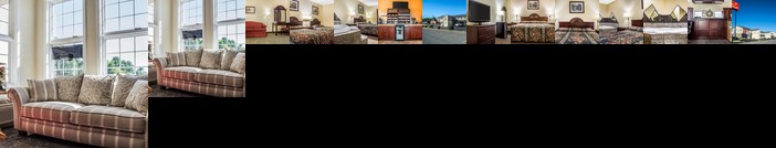 Econo Lodge & Suites Airport North Syracuse