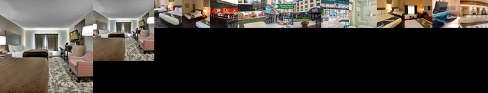 Quality Hotel & Suites At The Falls