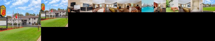 Super 8 by Wyndham Marysville Port Huron Area