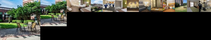 Quality Suites Lake Wright Norfolk Airport