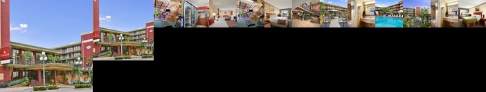 Ramada by Wyndham Hollywood Downtown