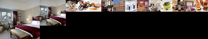 Macdonald New Blossoms Hotel