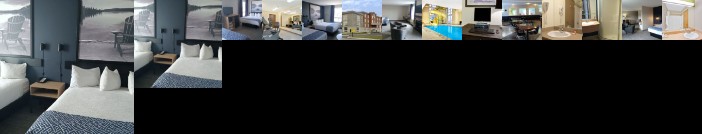 Super 8 by Wyndham St Jerome Hotel