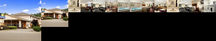 Days Inn by Wyndham Kent 84th Ave