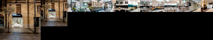 Ikonik Plaza Mercado