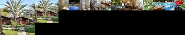 Canada Hotel & Bungalows