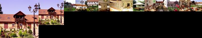 Folwark Wiazy Farmhouse Gdow