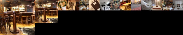 A la Maison Rouge Hotel & Restaurant