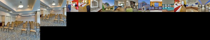 Holiday Inn Express Nashville-Opryland