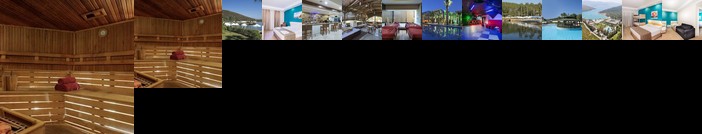 Crystal Green Bay Resort & Spa