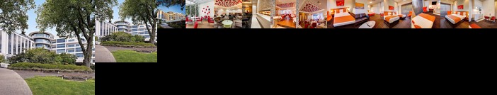 Mantra Charles Hotel