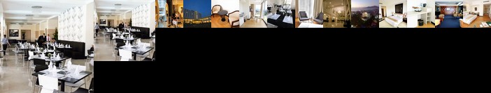 Sintesa Peninsula Hotel