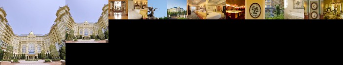 Tokyo Disneyland Hotel