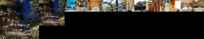 Bamboo House Beach Lodge & Restaurant