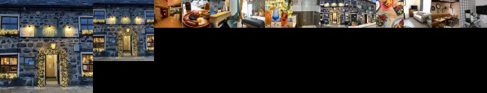 The Golden Fleece Inn