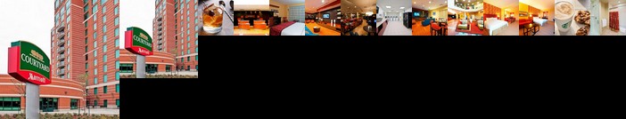 Courtyard Ottawa East