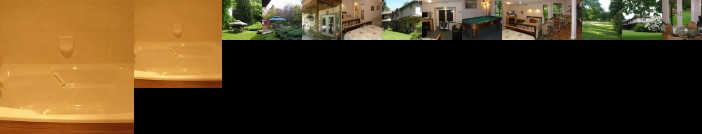 Cedar Wood Lodge Bed & Breakfast Inn