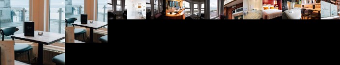 The Salty Dog Hotel & Bistro