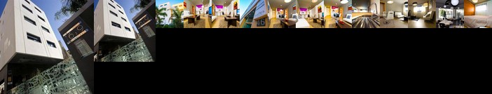 Apartamentos 16 9 Suites Almeria