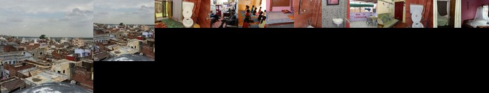 Somit Paying Guest House