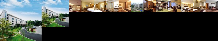 Golden Bridge Garden Hotel