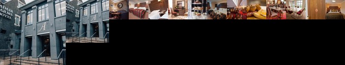 Adair Arms Hotel