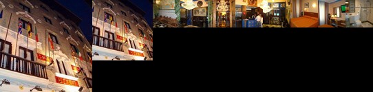 The Red Monkey Travellers' Lodge