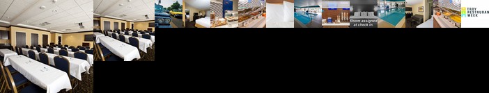 Holiday Inn Express and Suites Detroit North-Troy