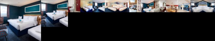 Travelodge Woking Central Hotel