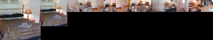 Oaktree Lodge Guest House