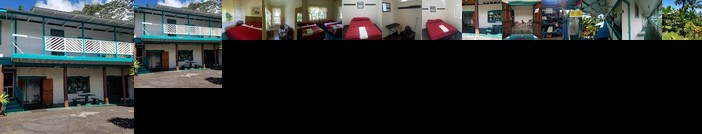 Wild Ginger Inn Hotel & Hostel
