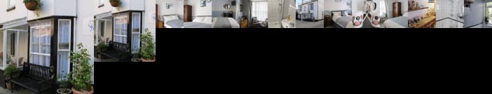 Stone's Throw Guesthouse