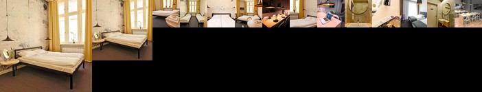 Sleep in Hostel & Apartments