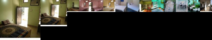 HosteLaVie - Varanasi