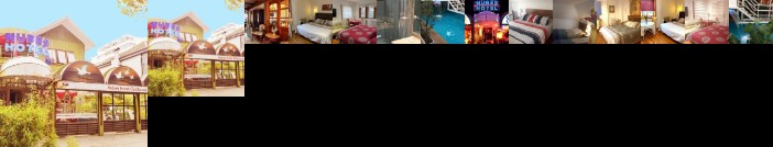 Nubes Hotel