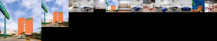 City Express Junior Ciudad del Carmen